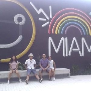 Meet your Posher, Rosa linda